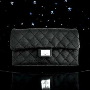 🆕💞CHANEL Calfskin (CAVIAR) Quilted 2.55 Reissue Faux Lock Belt Bum Bag Sling Bag